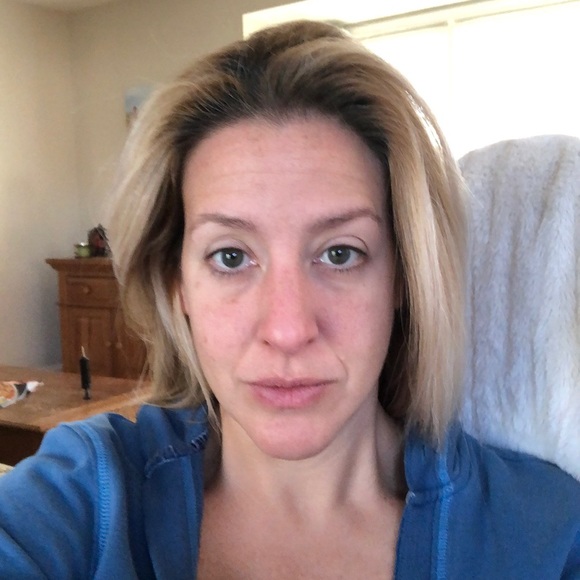 Meet your Posher, Randi - Picture 1 of 1